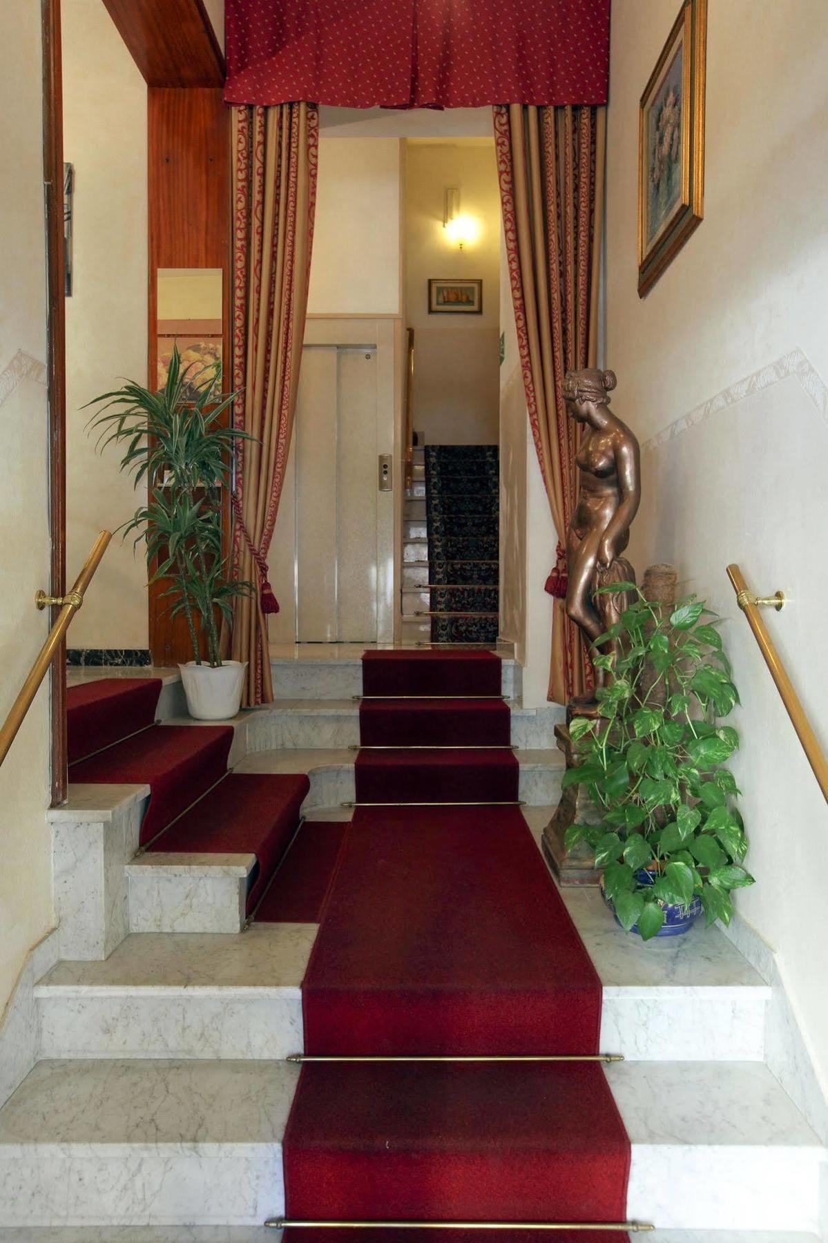 Hotel Bologna Florenz